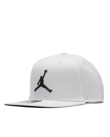 Бейсболка JORDAN PRO JUMPMAN SNAPBACK AR2118-101 (2353684)